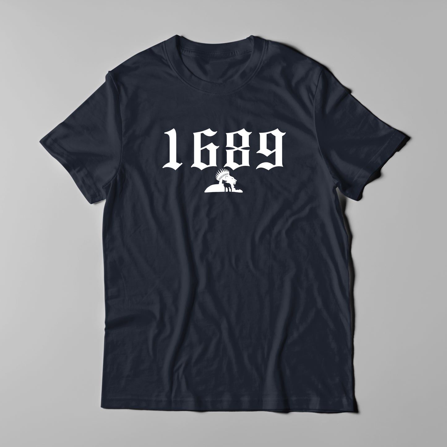 1689 - Men T-Shirt