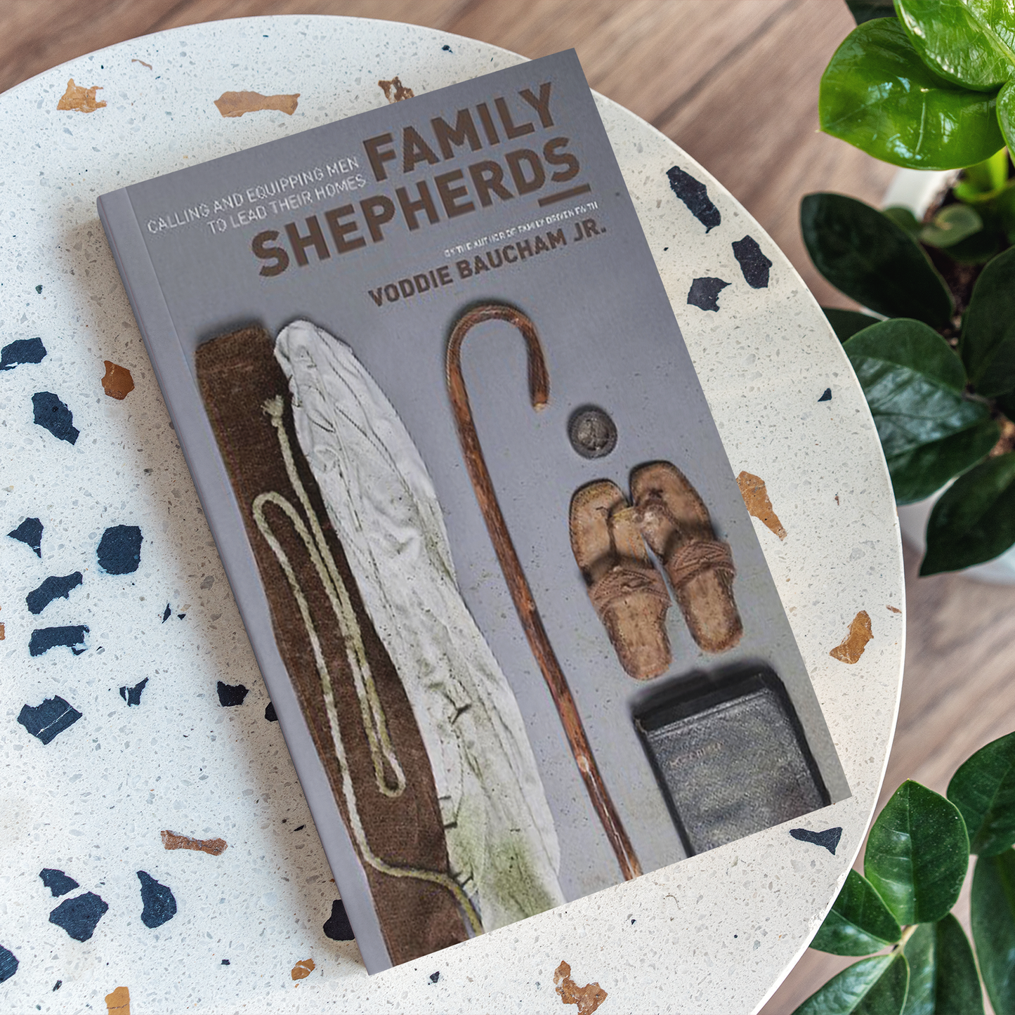 Family Shepherds | VBM (Paperback)